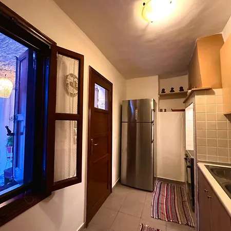 George&michael Traditional House דירה Rhodes City
