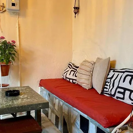 George&michael Traditional House *