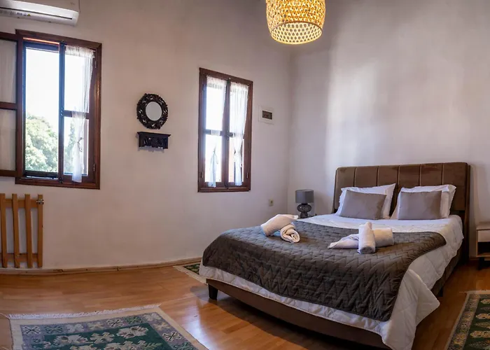 George&michael Traditional House Διαμέρισμα Rhodes City